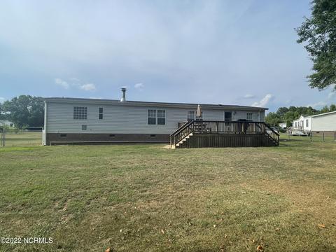 7041 Windy Ct E, Bailey, NC 27807 photo 5