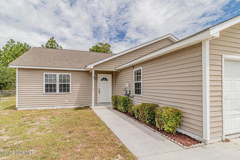 215 Faison Ln, Hubert, NC 28539 photo 1