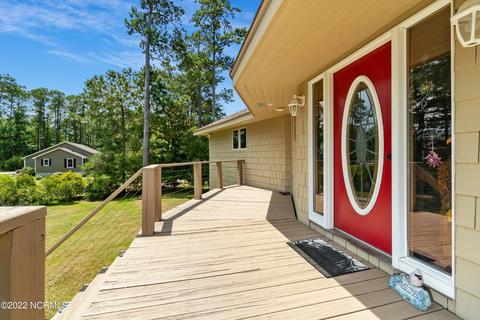3015 Sloop Dr, Oriental, NC 28571 photo 4