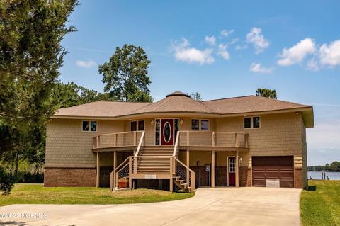 3015 Sloop Dr, Oriental, NC 28571 photo 2