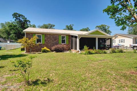 711 Shoreline Dr E, Sunset Beach, NC 28468 photo 3
