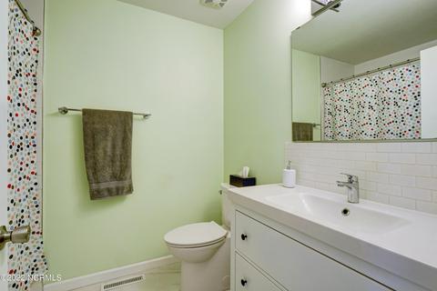 711 Shoreline Dr E, Sunset Beach, NC 28468 photo 20