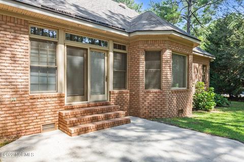 30481 E Lake Rd, Wagram, NC 28396 photo 6