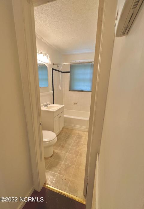 616 Meriwether Ln, Kinston, NC 28501 photo 34