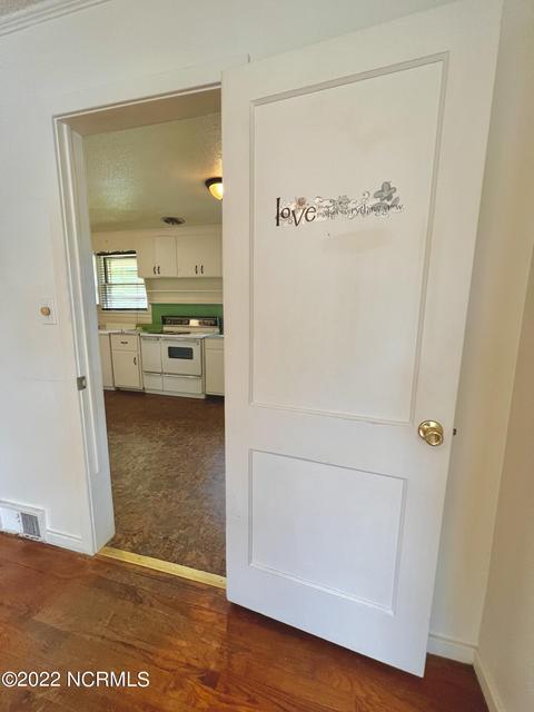 616 Meriwether Ln, Kinston, NC 28501 photo 33