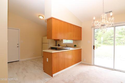 403 Cascade Ct, Hubert, NC 28539 photo 8