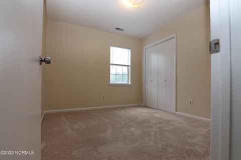 403 Cascade Ct, Hubert, NC 28539 photo 14