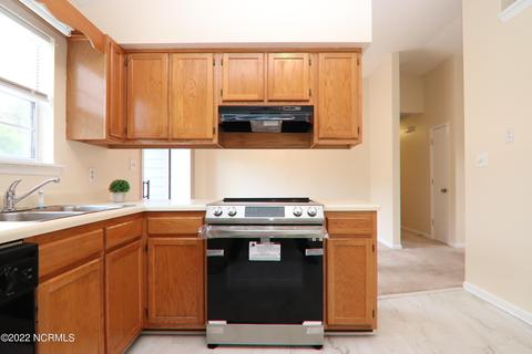 403 Cascade Ct, Hubert, NC 28539 photo 10