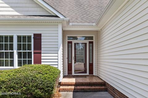 231 Venturi Dr, New Bern, NC 28560 photo 5