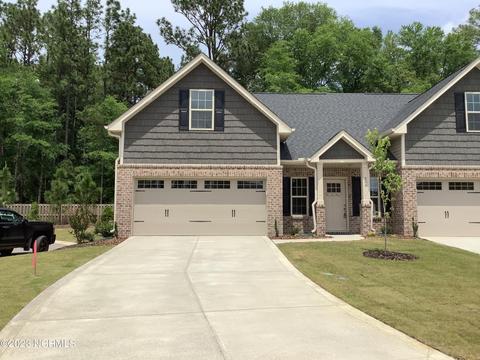 206 Backspin Ln, Pinehurst, NC 28374