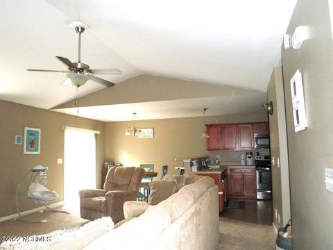 106 Errol Dr, Hubert, NC 28539 photo 4
