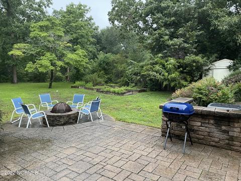 203 Hickory Ln, Hampstead, NC 28443 photo 25