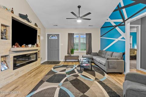 106 Parnell Rd, Hubert, NC 28539 photo 8