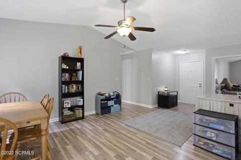 303 Eider Loop, Jacksonville, NC 28540 photo 5