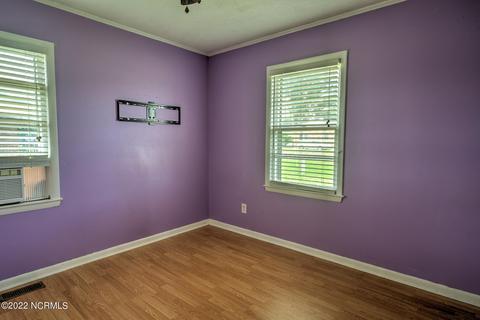 208 Beeler Ave, Hamlet, NC 28345 photo 16
