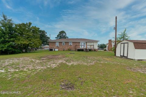 208 Beeler Ave, Hamlet, NC 28345 photo 22
