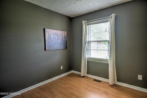 208 Beeler Ave, Hamlet, NC 28345 photo 13