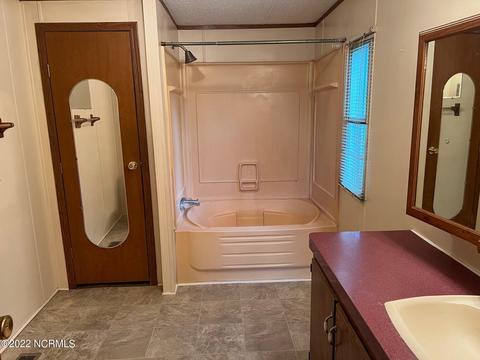 104 Ann St, Chocowinity, NC 27817 photo 7