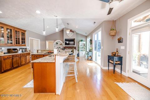 686 Cedar Pt, Vass, NC 28394 photo 20