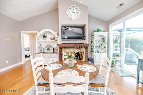 686 Cedar Pt, Vass, NC 28394 photo 16
