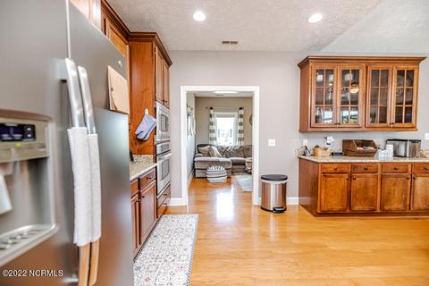 686 Cedar Pt, Vass, NC 28394 photo 17