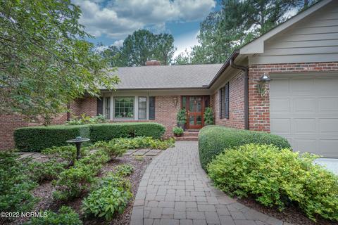 36 Thunderbird Cir, Pinehurst, NC 28374 photo 4