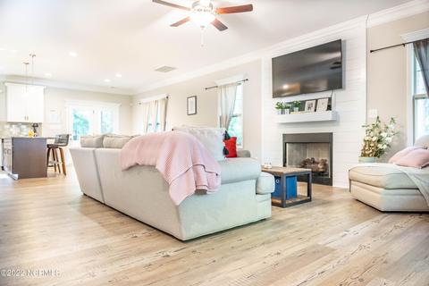 837 Thrush Dr, Vass, NC 28394 photo 5
