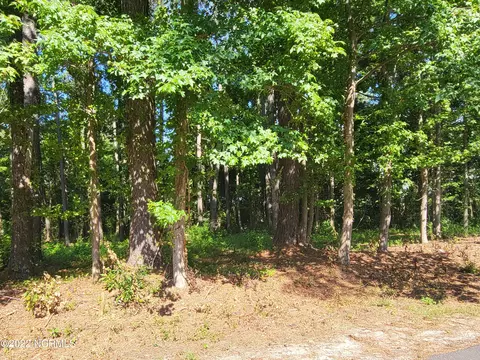 3871 Ward Dr, Rocky Mount, NC 27803