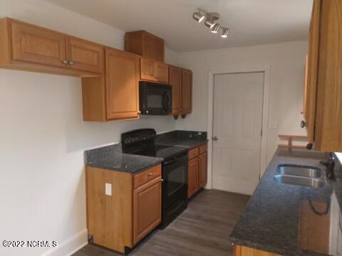 203 Cox Ave, Kinston, NC 28501 photo 10