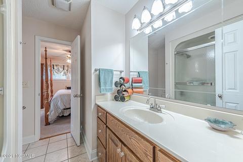 38 Oyster Point Ln, Hampstead, NC 28443 photo 36