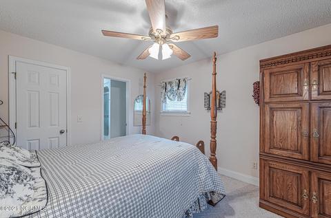 38 Oyster Point Ln, Hampstead, NC 28443 photo 34