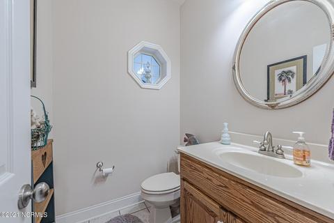 38 Oyster Point Ln, Hampstead, NC 28443 photo 25