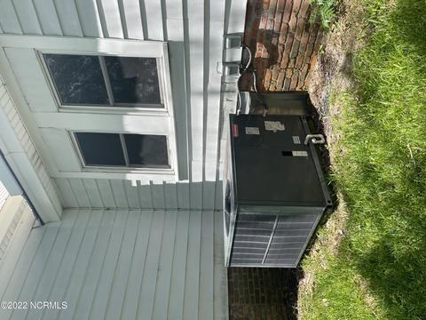 304 Monroe Ave, Hamlet, NC 28345 photo 11