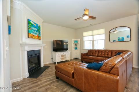 93 Rochester St, Hampstead, NC 28443 photo 13