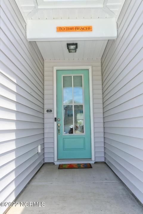 93 Rochester St, Hampstead, NC 28443 photo 3