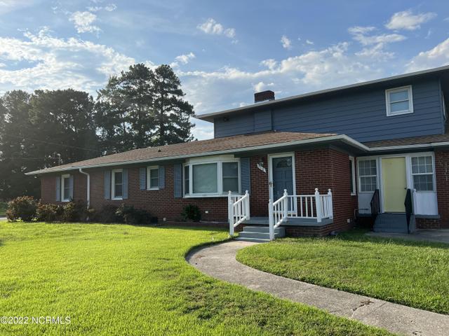 310 Greenfield Blvd, Greenville, NC 27834