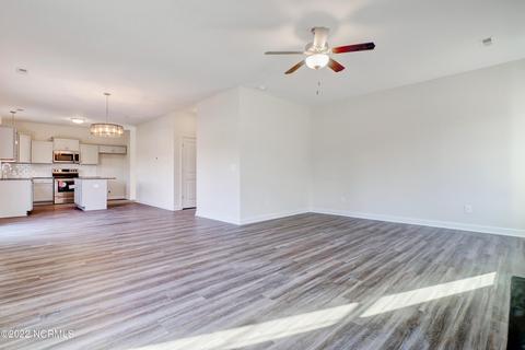 633 Aria Ln, Hubert, NC 28539 photo 16