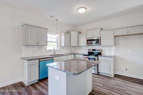 633 Aria Ln, Hubert, NC 28539 photo 11