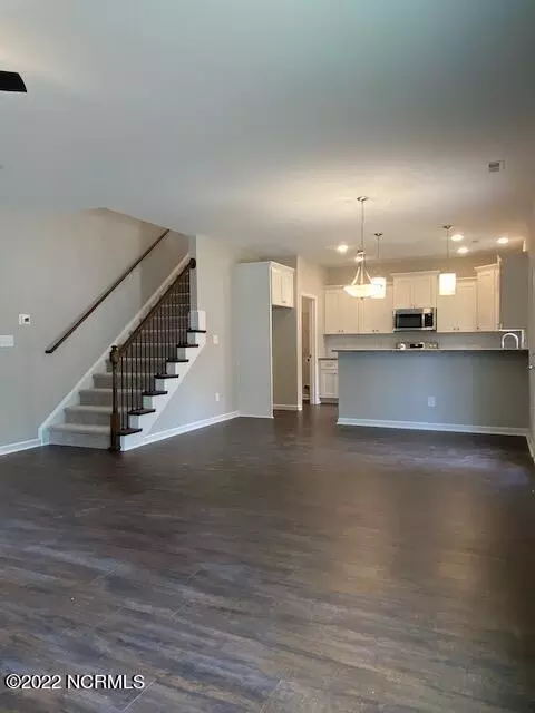 211 B B Loop, Raeford, NC 28376 photo 13