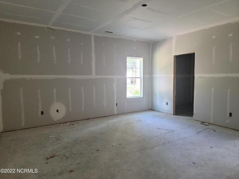 277 B And B Loop Rd, Raeford, NC 28376 photo 4