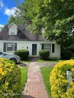 708 Cameron Dr, Kinston, NC 28501 photo 1