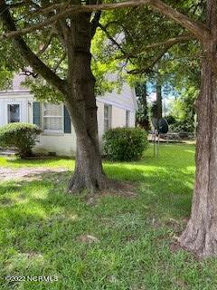 708 Cameron Dr, Kinston, NC 28501 photo 2