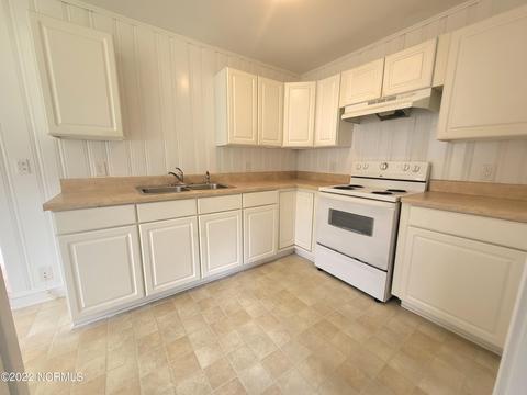106 Hale St, Windsor, NC 27983 photo 8