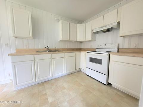 106 Hale St, Windsor, NC 27983 photo 6