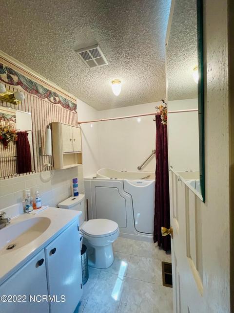 10 Fort Island Rd, Eure, NC 27935 photo 17
