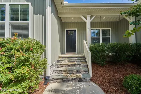 985 Monticello Dr, Pinehurst, NC 28374 photo 2