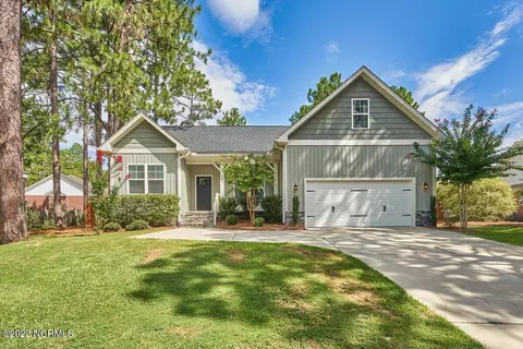 985 Monticello Dr, Pinehurst, NC 28374 photo 1