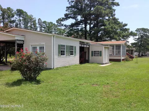 210 Cabin Ct, Hampstead, NC 28443 photo 6