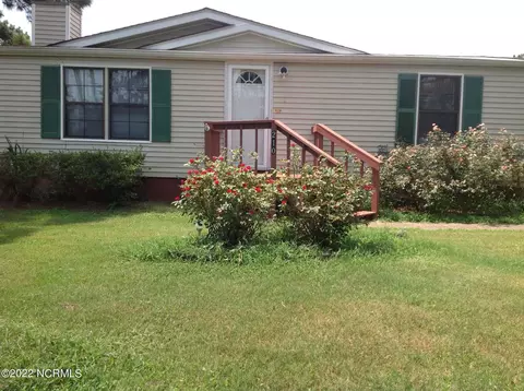 210 Cabin Ct, Hampstead, NC 28443 photo 11