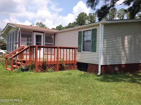 210 Cabin Ct, Hampstead, NC 28443 photo 10